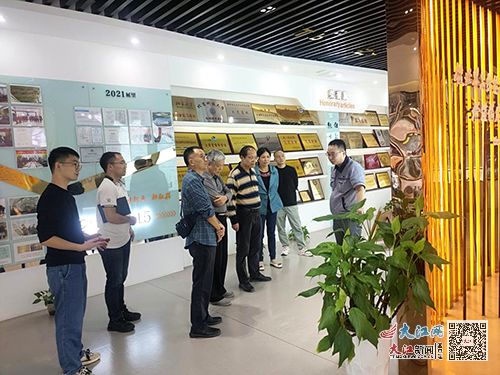 產(chǎn)業(yè)計(jì)量專家在贛州市綜檢院開展培訓(xùn)指導(dǎo)